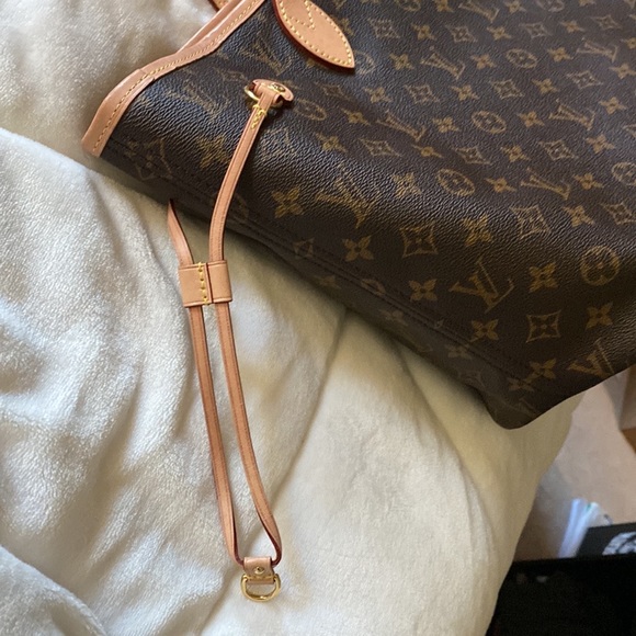 Louis Vuitton Neverfull mm - Picture 4 of 10